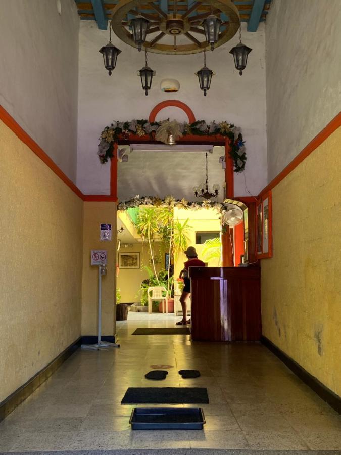 Hotel Granate Santa Marta  Buitenkant foto