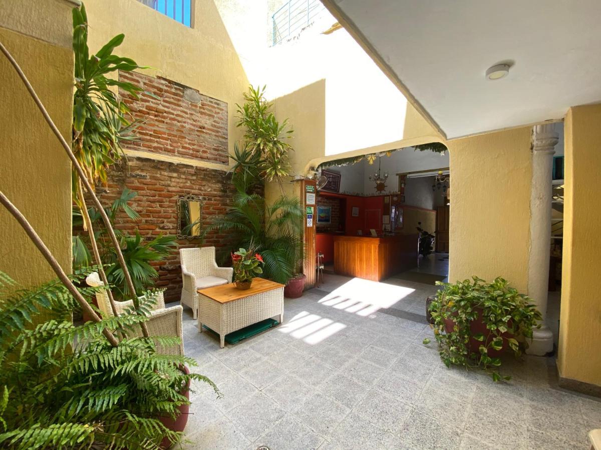 Hotel Granate Santa Marta  Buitenkant foto